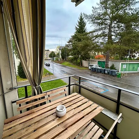 شقة With Balcony, 26 Min To Center *
